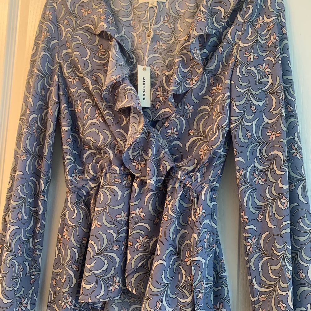 Max Studio Wrap Ruffle Top - Picture 2 of 8